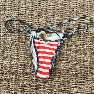 Minimale Animale American flag bikini bottoms